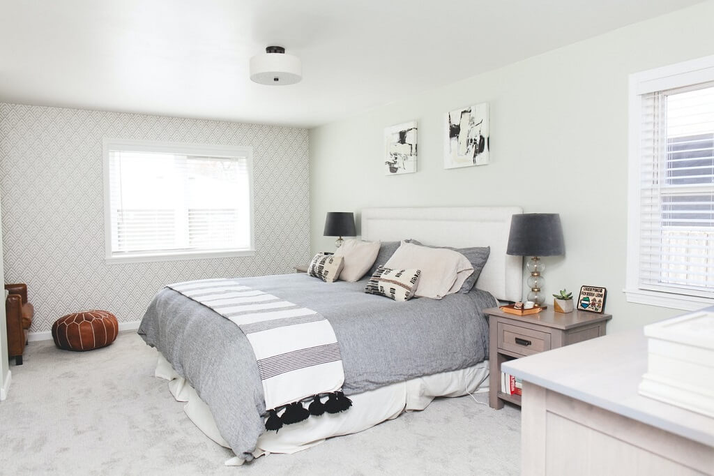 Simplify Bedroom