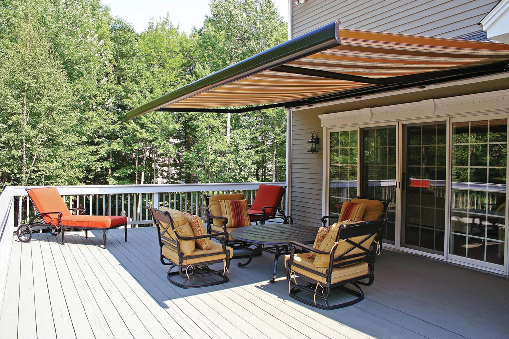 Retractable Awnings